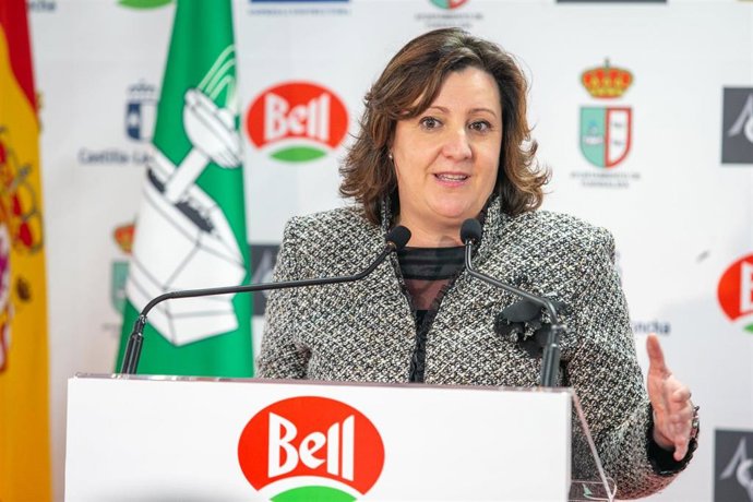 La consejera de Economía, Empresas y Empleo, Patricia Franco, en la inauguración de las instalaciones de Bell International en Fuensalida