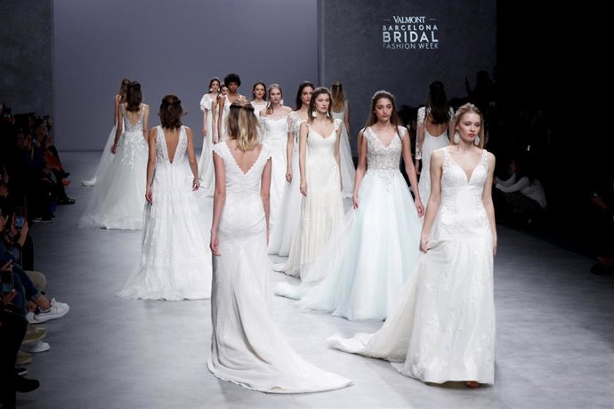 Valmont Barcelona Bridal Fashion Week
