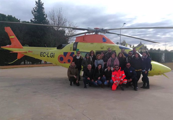 Alumnos del grado medio de Técnicos de Emergencias Sanitaria del IES 'Cuenca Minera de Riotinto' visitan el 061