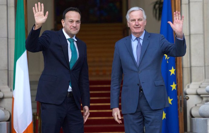 Brexit.- Varadkar pide a la UE que siga protegiendo los intereses de Irlanda tra