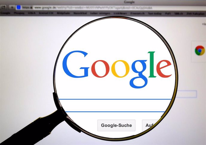 Google comienza a cobrar al gobierno de EEUU por el acceso a datos de usuarios