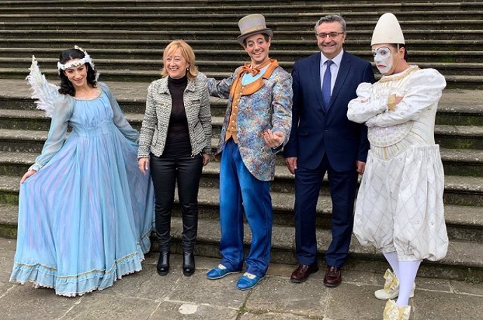 Las acrobacias del Cirque du Soleil llegan a la Casa Palacio de la Diputación