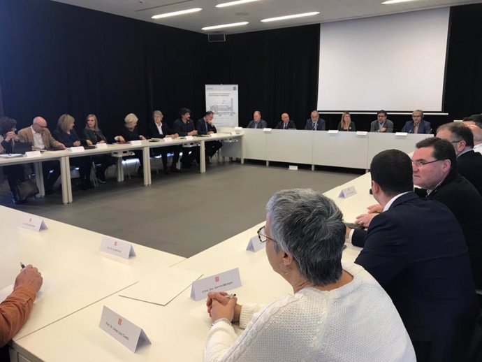 Reunión del viceconseller de Presidencia, Pau Villria, con alcaldes de municipios incluidos en el Plan de Emergencia Exterior del Sector Químico de Tarragona (Plaseqta).