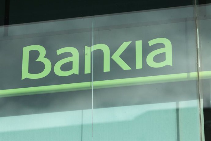 Economía/Finanzas.- Bankia gana 541 millones en 2019, un 23% menos, y distribuir