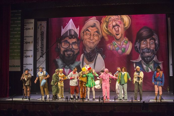 Final del Concurso Oficial de Agrupaciones Carnavalescas (COAC) 2019 en el Gran Teatro Falla. Actuación como invitada de la chirigota de "El Love", "Los Cachitopán", como homenaje por su despedida.