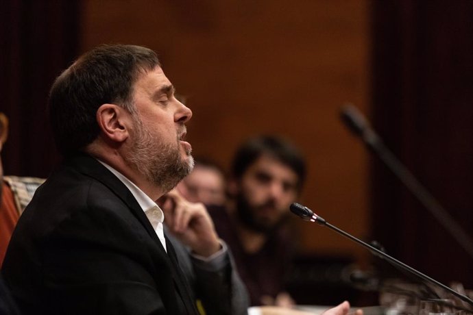 L'exvicepresident de la Generalitat, Oriol Junqueras, durant la seva intervenció en la comissió del 155 al Parlament.