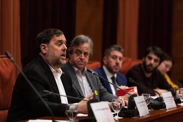 El exvicepresidente de la Generalitat, Oriol Junqueras, durante su intervención en la comisión del 155 en el Parlament