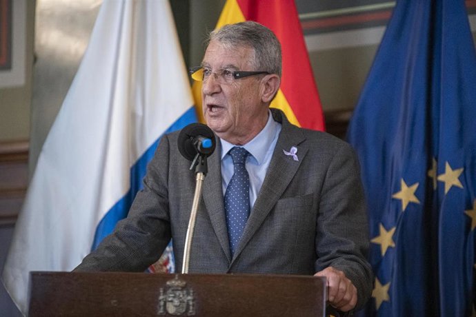 Delegado del Gobierno en Canarias, Juan Salvador León