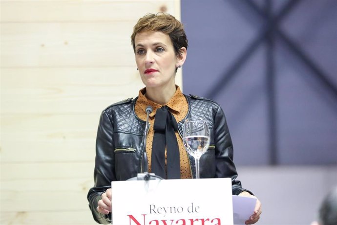 La presidenta de Navarra, María Chivite, interviene en el pabellón de la región durante la celebración del Día de Navarra en la Feria Internacional de Turismo, Fitur 2020 durante su tercera jornada, en Madrid (España), a 24 de enero de 2020.
