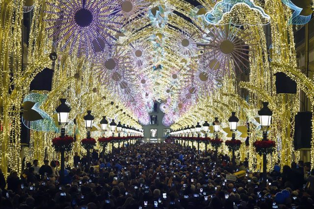 Encendido de las luces de Navidad en Málaga . 29/11/19