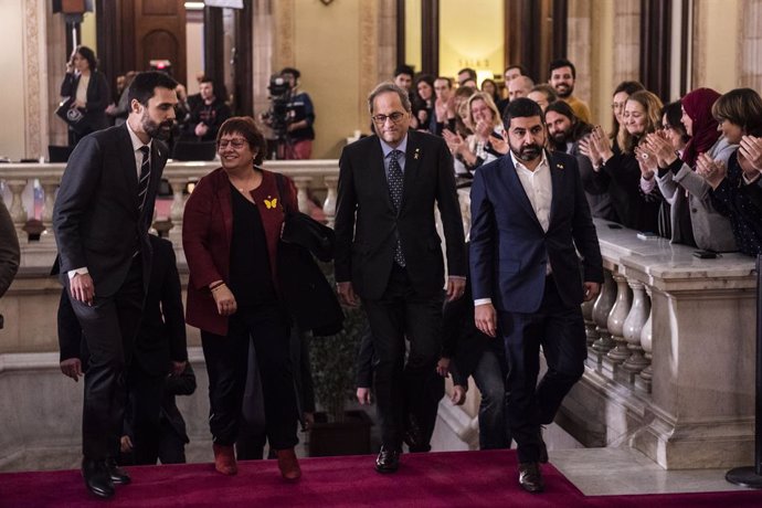 (E-D) El president del Parlament, Roger Torrent; l'exconsellera i presa del procés, Dolors Bassa; el president de la Generalitat, Quim Torra, i el conseller de Treball, Chakir el Homrani.
