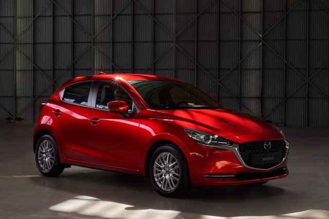 Mazda actualiza el Mazda2, que ya está disponible en España con un