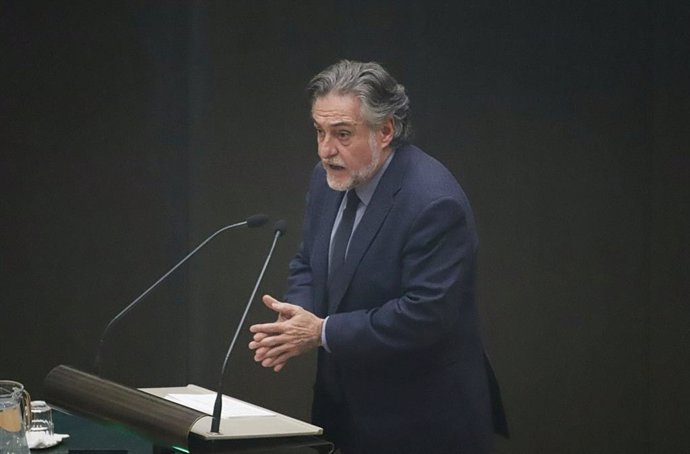 Imagen de recurso del portavoz del PSOE en el Ayuntamiento de Madrid, Pepu Hernández, durante una intervención en el Pleno municipal.