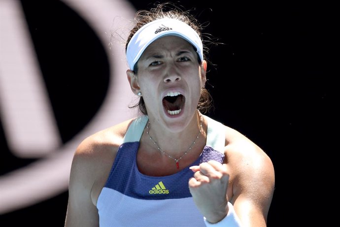 Tenis/Australia.- Muguruza se mantiene firme ante Pavlyuchenkova y jugará las se