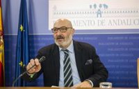 Vox: La "autohumillación" de Susana Díaz ante Sánchez "lamina cualquier atisbo de oposición razonable" en Andalucía