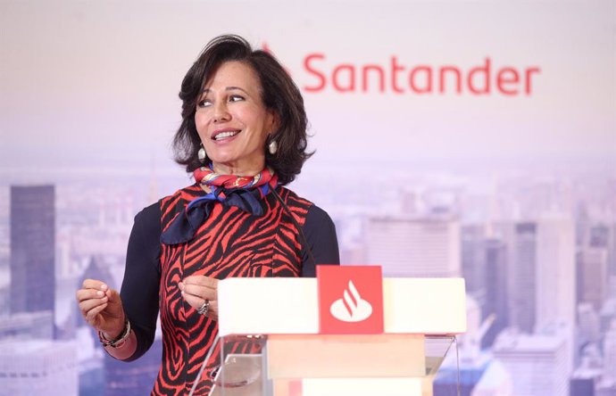 La presidenta del Banco Santander, Ana Botín durante la presentación de los resultados correspondientes al ejercicio 2019, en la Ciudad Grupo Santander, en Boadilla del Monte/Madrid (España), a 29 de enero de 2020.