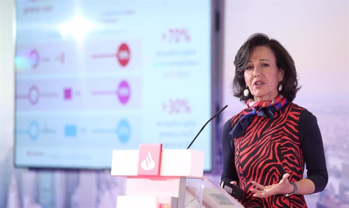 La presidenta del Banco Santander, Ana Botín durante la presentación de los resultados correspondientes al ejercicio 2019, en la Ciudad Grupo Santander, en Boadilla del Monte/Madrid (España), a 29 de enero de 2020.