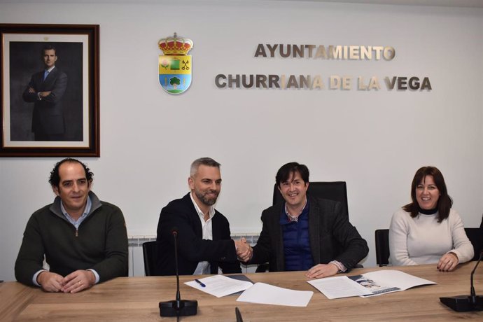 Proyecto de RSC presentado en el Ayuntamiento de Churriana de la Vega para atención bucodental gratuita a vecinos con dificultades