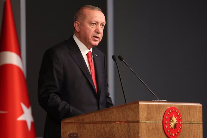 Siria.- Erdogan acusa a Rusia de no cumplir los acuerdos en Siria y dice que Tur