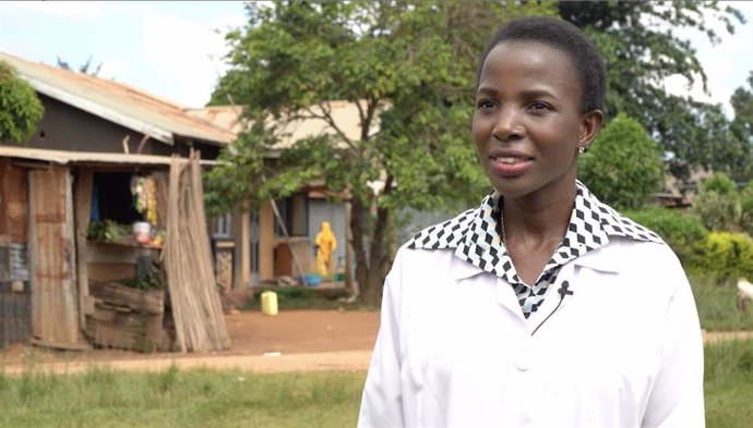 La doctora ugandesa Irene Kyamummi
