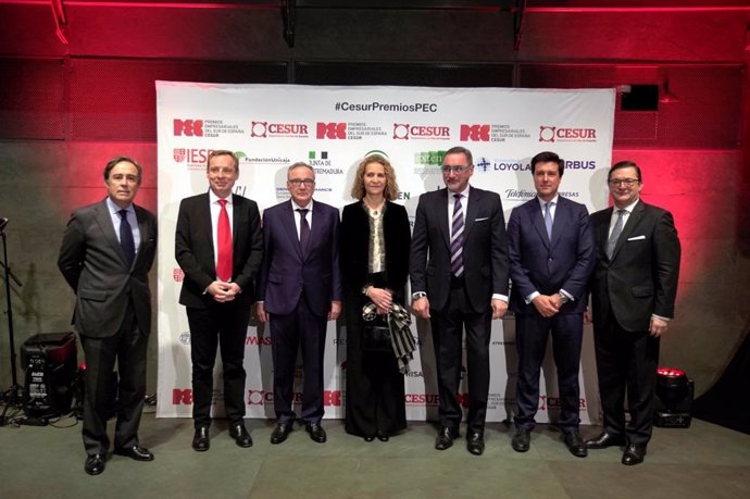 Ricardo Pumar, presidente de Cesur; Guillaume Duverdier, presidente de Heineken España; Francisco Cosentino, Presidente de Grupo Cosentino; Doña Elena de Borbón, Infanta de España; Carlos Herrera, comunicador; entre otros