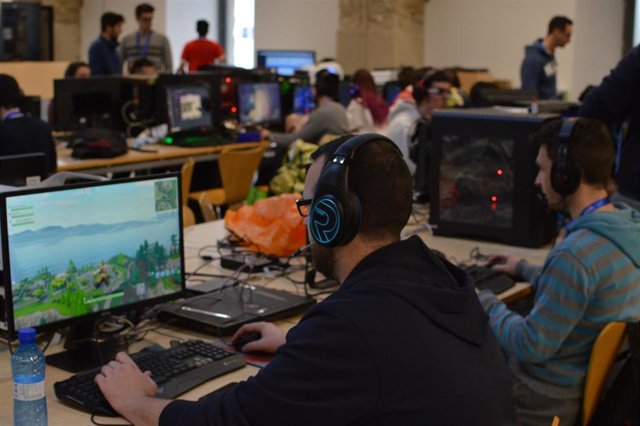 Un internauta en la Teleco LAN Party