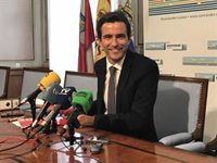 Casares se despide ensalzando la "escuela" de la política municipal