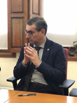 El rector de la Universidad de Murcia (UMU), José Luján