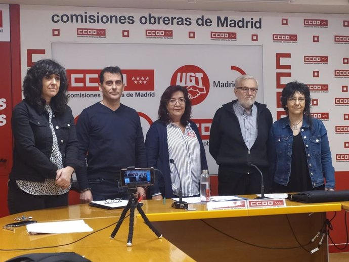 Representantes de las entidades que componen el Observatorio de la Salud de Madrid.