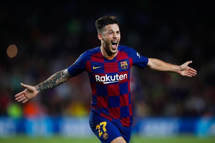 25 August 2019, Spain, Barcelona: FC Barcelona's Carles Perez celebrates scoring his side's third goal during the Spanish Primera Division soccer match between FC Barcelona and Real Betis at Camp Nou stadium. Photo: Eric Alonso/ZUMA Wire/dpa