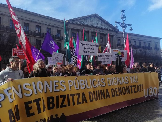 Manifestación de los sindicatos nacionalistas en la huelga general del 30 de enero