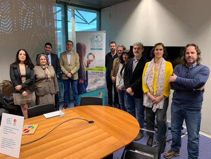 Foto familia del Foro de las Ciudades de Madrid