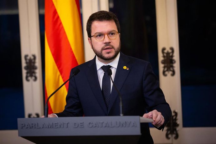 El vicepresident de la Generalitat, Pere Aragons, durante su intervención en la presentación de los Presupuestos de la Generalitat de 2020 en la Comisión de Economía del Parlament de Catalunya, en Barcelona/Cataluña (España) a 29 de enero de 2020.