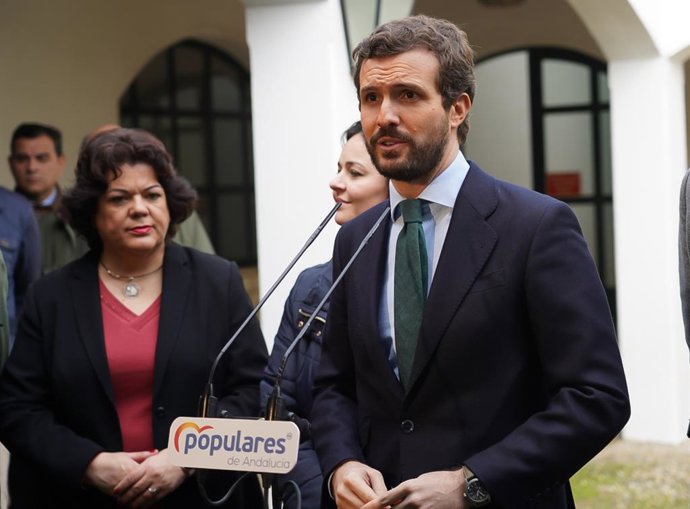 Casado, tras tensión en protesta de agricultores: "Los mandos políticos de la Po