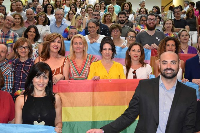La consejera de Igualdad, Rocío Ruiz, en una imagen de archivo de un acto previo a la celebración del Día del Orgullo Lgtbi.