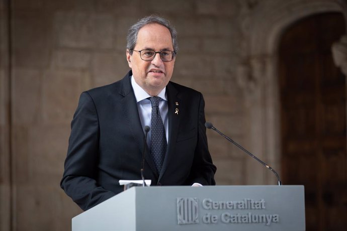El president de la Generalitat, Quim Torra, arriba a la declaració institucional en la qual ha afirmat que hi haur un avanament electoral a Catalunya, al Palau de la Generalitat, Barcelona (Catalunya), 29 de gener del 2020.