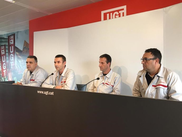 Representantes sindicales de Nissan en rueda de prensa este jueves en la sede de UGT de Barcelona