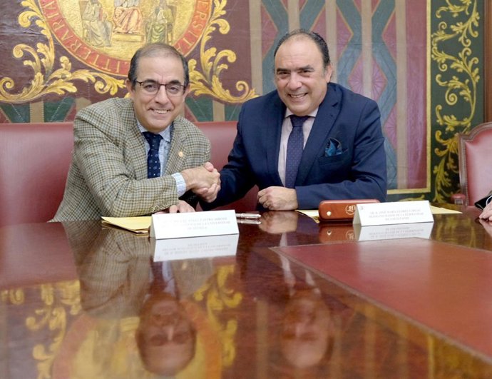 La US y la Hermandad de los Gitanos coordinarán un proyecto educativo en el Polígono Sur