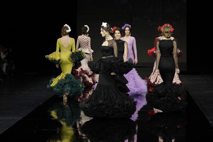 Volantes malagueños desfilan en Simof.