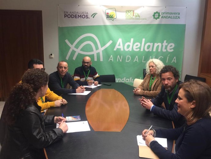 Adelante Andalucía se reúne con afectados por la riada de Nerva.