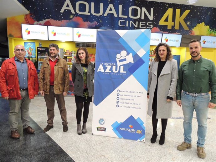 Los onubenses con TEA podrán disfrutar del cine en Aqualon gracias a la iniciativa 'La butaca azul'.