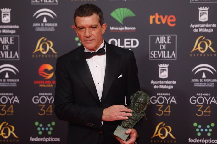 L'actor Antonio Banderas es va endur el premi Goya en la categoria Millor actor protagonista per la pellícula 'Dolor y gloria', Mlaga (Espanya), 25 de gener del 2020.