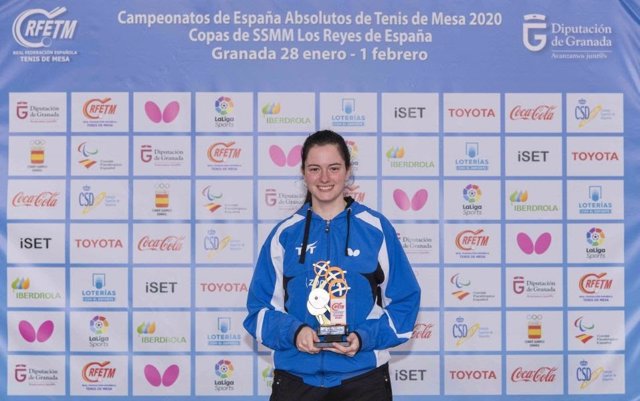 Claudia Caymel, campeona de España de tenis de mesa