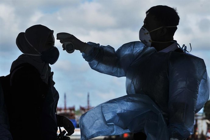 Proección frente al coronavirus en Malasia.