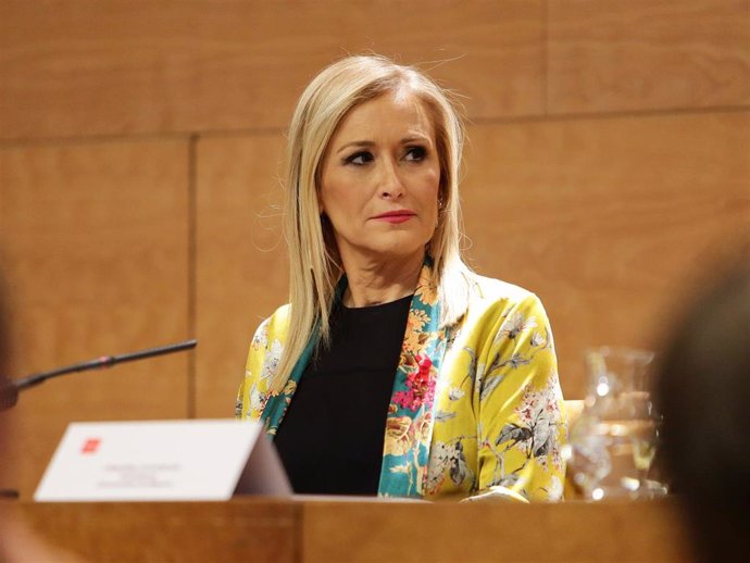 CRISTINA CIFUENTES EN LA PRESENTACION EN MADRID DE LA 8 GALA CONTRA EL SIDA