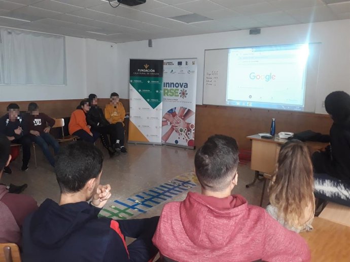 Fundación Caja Rural de Aragón apoya la sensibilización sobre la Responsabilidad Social en el medio rural.