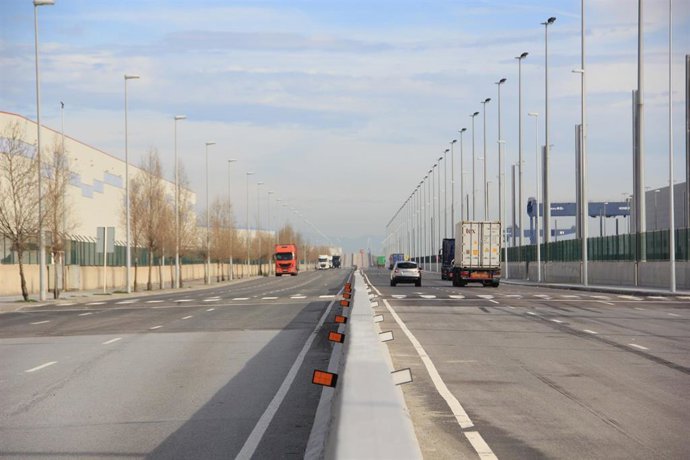 Obras de desdoblamiento del tramo 12 de la Ronda del Puerto de Barcelona