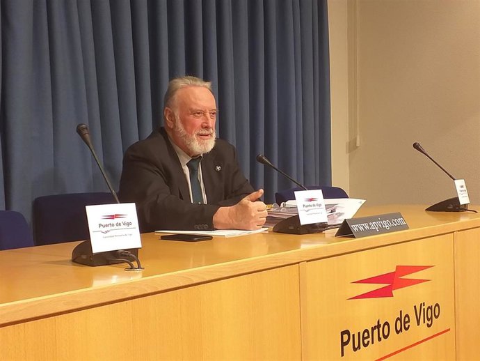 El presidente de la Autoridad Portuaria de Vigo, Enrique López Veiga.