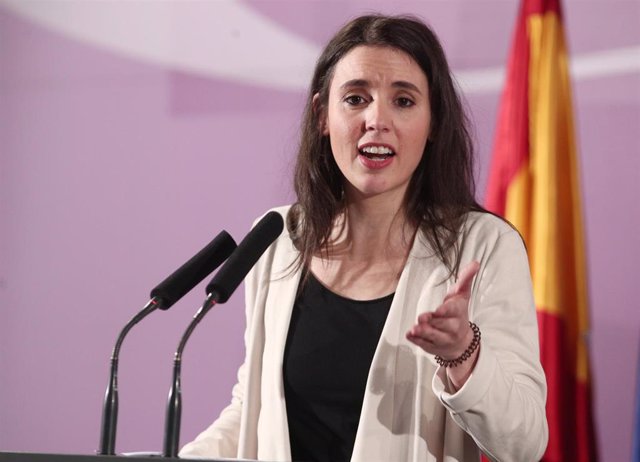La ministra de Igualdad, Irene Montero, interviene en el acto de toma de posesión de altos cargos del Ministerio de Igualdad, en Madrid (España), a 31 de enero de 2020.