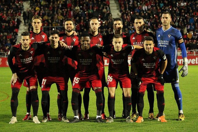 El once del Mirandés en la victoria ante el Sevilla